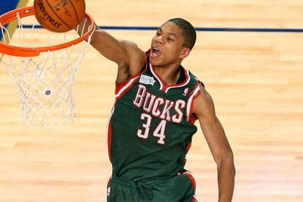 Διψήφιος Giannis, νίκη για Μπακς (VIDEO)