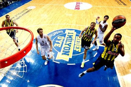 Ρεκόρ τριπόντων ο Γκούντελοκ! (VIDEO)