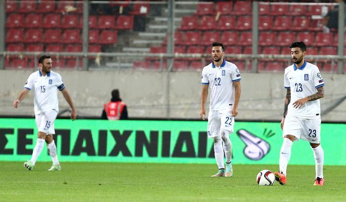 Ρε εμείς έχουμε “Greeklish football”