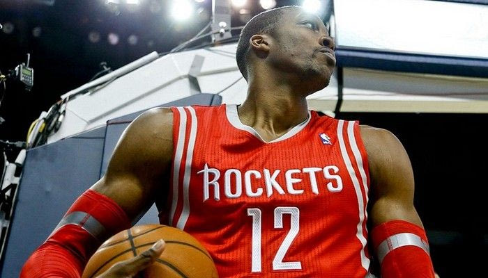 Ελέγχεται ο Χάουαρντ για τον ξυλοδαρμό του γιου του