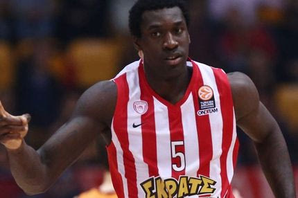 Χάντερ: “Κλειδί η άμυνα”