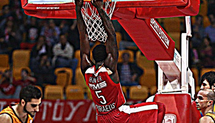 Συγκλονιστικός Οθέλο Χάντερ (VIDEO)