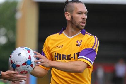 Απολογήθηκε on air την ώρα του αγώνα για την αποβολή!