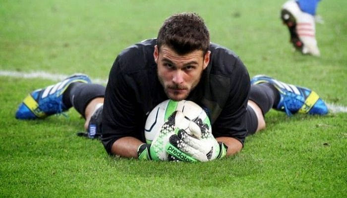 Στην κορυφαία 11άδα των “αποκαλύψεων” της Serie A ο Καρνέζης