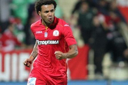 Φουλ για Κλέιτον στον Ηρακλή