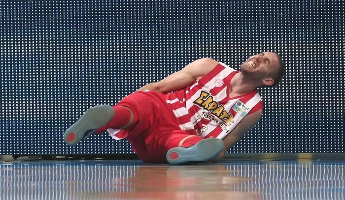 Ένα μήνα εκτός ο Λοτζέσκι