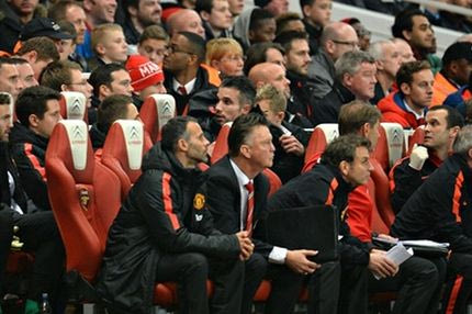 Οπαδός της Άρσεναλ έριξε κρασί στον πάγκο της Γιουνάιτεντ