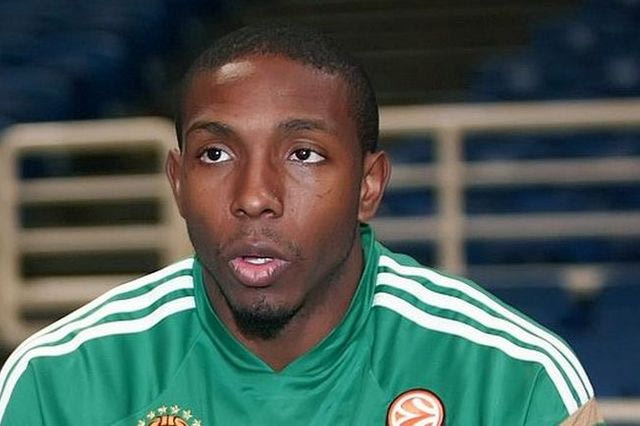 Επιστρέφει ο Νέλσον