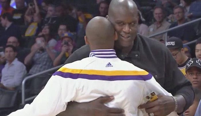 Η αγκαλιά του Ο’ Νιλ στον Μπράιαντ (VIDEO)