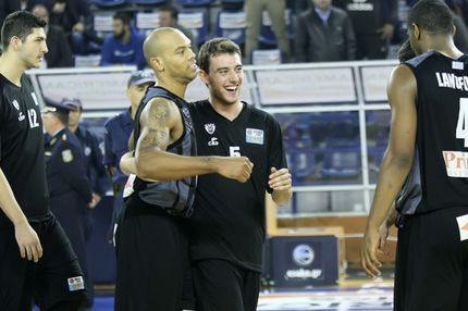 ΠΑΟΚ-Πανελευσινιακός 69-59