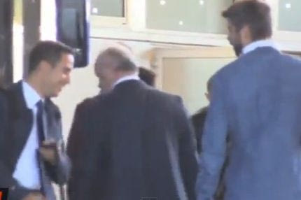 Φίλαθλος σε Πικέ: “Ξύπνα!”