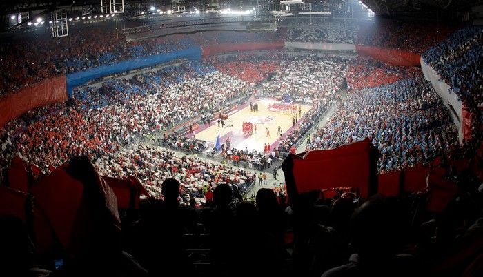 Το σόου στο Βελιγράδι σε ένα VIDEO