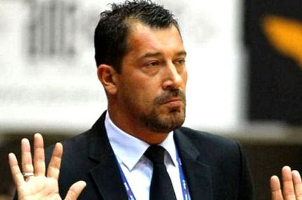 Ξάπλωσε και δέχθηκε τεχνική ποινή ο Σαρίτσα (VIDEO)