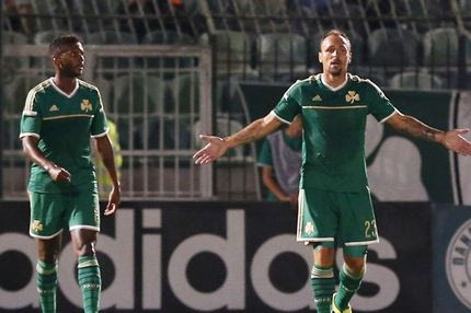 Μέσα ο Καρέλης, έξω Σίλντενφελντ-Μέντες