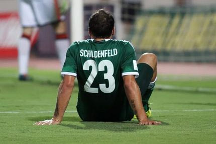 Σφαλιάρα τώρα που είναι νωρίς