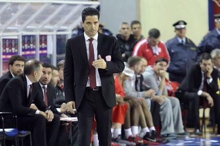 Σφαιρόπουλος: “Το περυσινό αποτέλεσμα αποτέλεσε καμπανάκι”