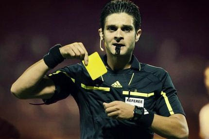 Εισιτήρια σε διαιτητή, όχι σε ποδοσφαιριστή