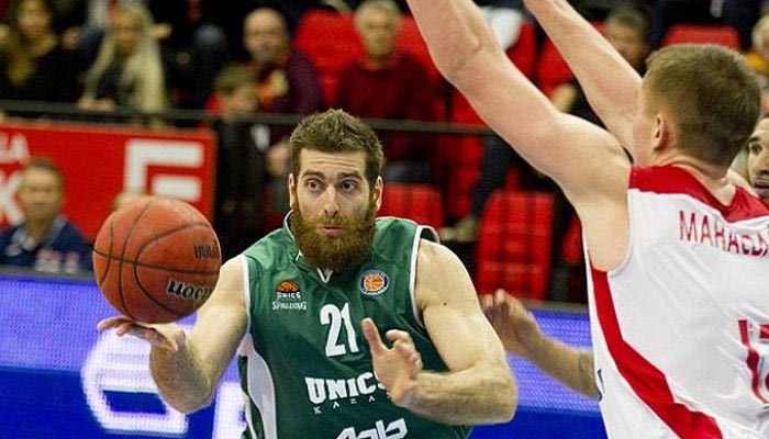 Συνεχίζει αήττητη η Ούνιξ