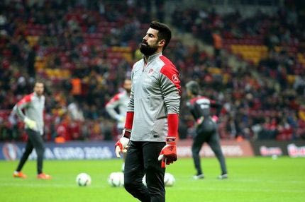 Αρνήθηκε να παίξει ο Βολκάν εξαιτίας ενός οπαδού! (VIDEO)