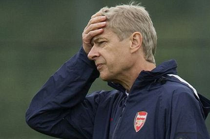 Βενγκέρ: “Όποιος ξανακαπνίσει θα προπονείται με την ομάδα νέων”