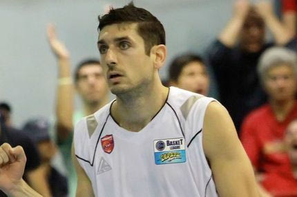 Το παλεύει ο Ξανθόπουλος