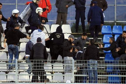 PHOTOSTORY: Τα επεισόδια στα Περιβόλια