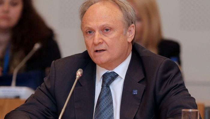 Ραντεβού τη… Δευτέρα