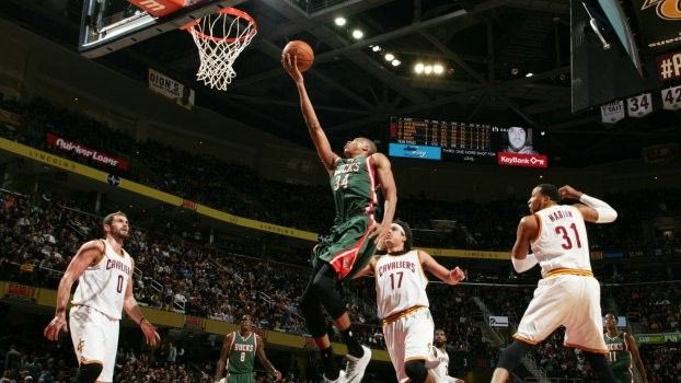 Έχασε από τον ΛεΜπρον ο Αντετοκούνμπο