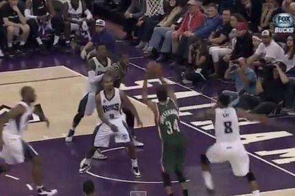 O Αντετοκούνμπο έκανε… χαζό τον Γκέι (VIDEO)