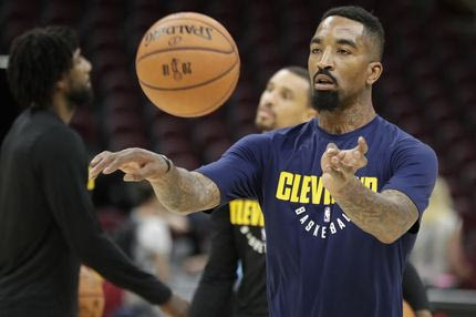 Ο Τζέι Αρ Σμιθ δεν άντεξε τον ‘γ****νο κλόουν’ Ντόναλντ Τραμπ