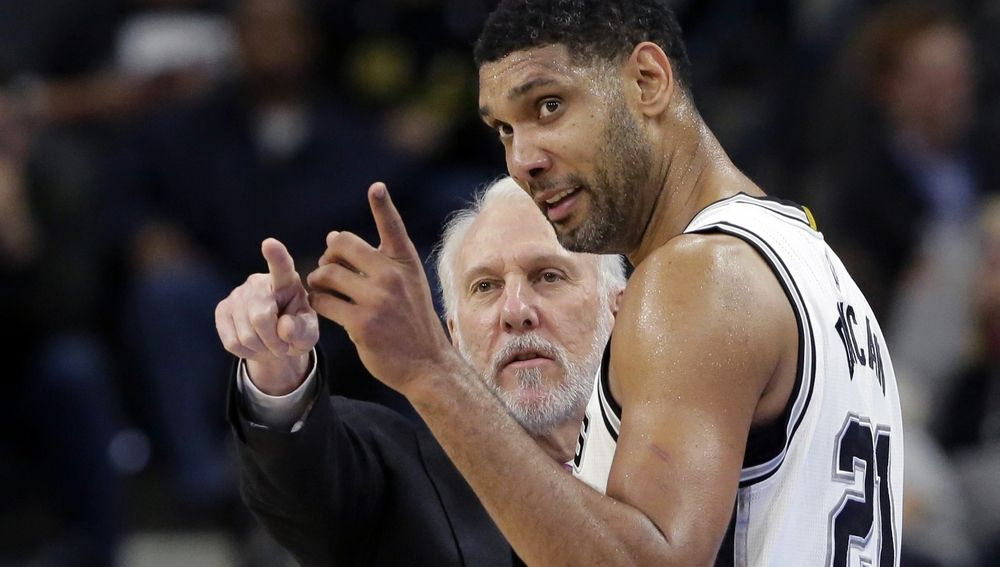 Στην προπόνηση των Σπερς ο Τιμ Ντάνκαν!