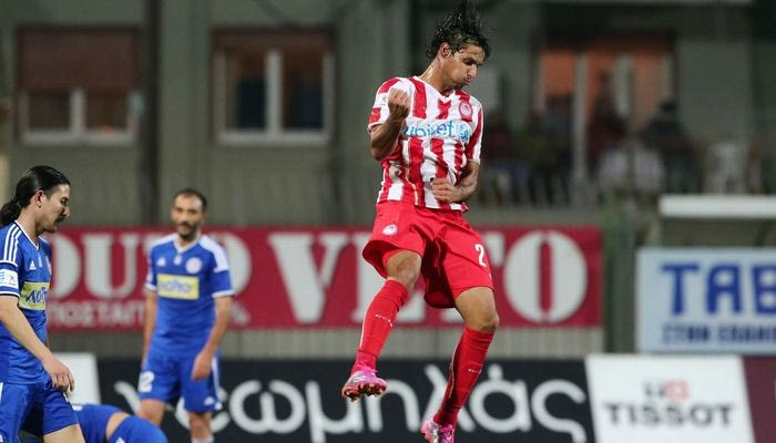 Με το καλό του κοστούμι στον τελευταίο χορό του Αμπιντάλ