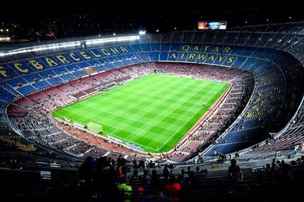 Μαχαίρωσαν δύο οπαδούς της Παρί έξω από το “Καμπ Νόου”