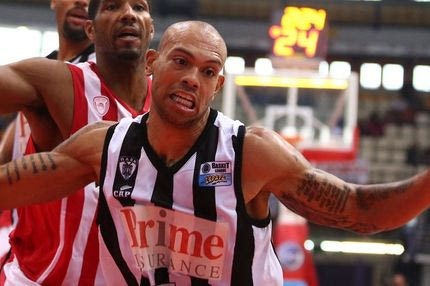 Όλα ανοιχτά για Κάρτερ