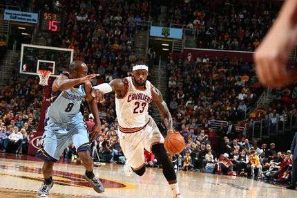 Ο Λεμπρόν νίκησε Κουφό και Καλάθη