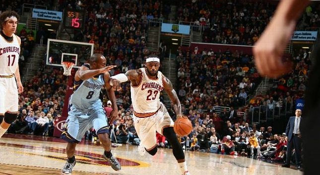 Ο Λεμπρόν νίκησε Κουφό και Καλάθη