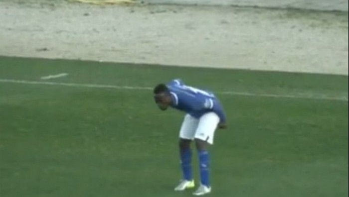 Πανηγύρισε δείχνοντας τα οπίσθιά του (VIDEO)