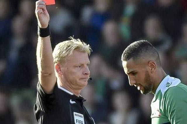 Ο διαιτητής του “f@@k off” στο ΠΑΟΚ-Γκινγκάμπ