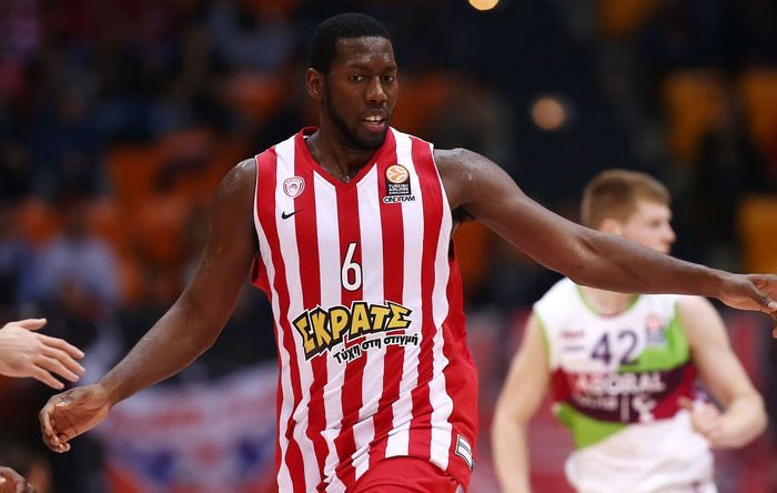 Στον Ολυμπιακό περιμένουν την απάντηση του Ντάνστον