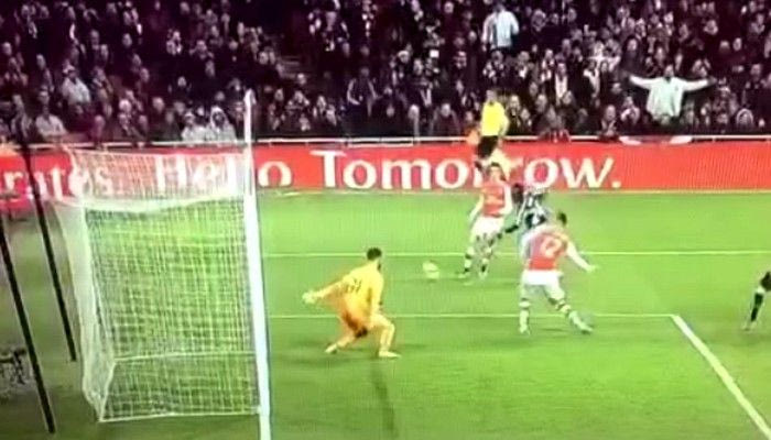 Γκολ με απαράμιλλο στυλ ο Ζιρού (VIDEO)