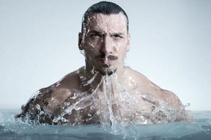 Η περίεργη διαφήμιση του Ιμπραχίμοβιτς (VIDEO)