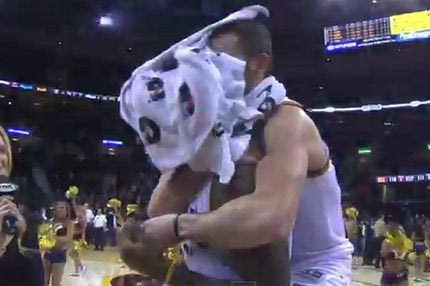 Τα bloopers του Νοεμβρίου (VIDEO)