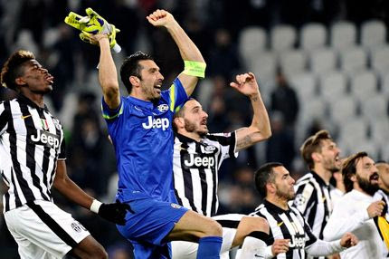 Εμείς οι καθαροί