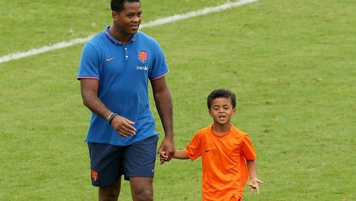 Τρομερό γκολ από τον 7χρονο γιο του Κλάιφερτ (VIDEO)