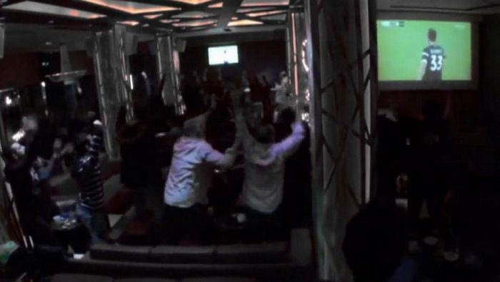 Οι αντιδράσεις των φίλων του ΠΑΟΚ στο ντέρμπι με τον Ολυμπιακό (VIDEO)