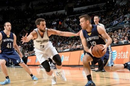 Σούπερ ο Κουφός στη νίκη επί των Σπερς