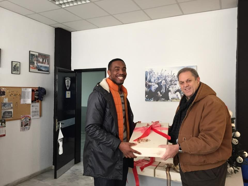 Προπόνηση με… δώρο τα κρασιά