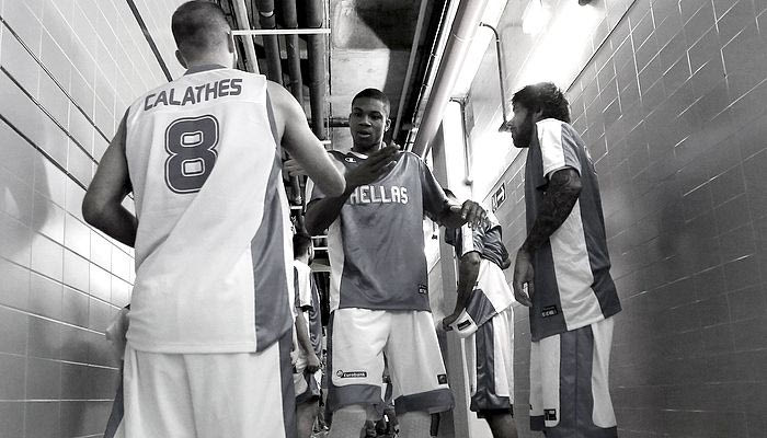 Οι ΝΒΑers και δύο πουκάμισα με 20 δολάρια