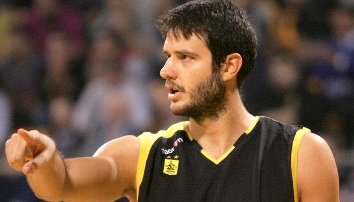 Τέλος ο Μανωλόπουλος