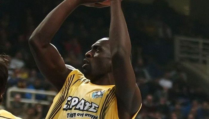 Ποπς Μενσά-Μπονσού: ο λαβωμένος ψηλός… του Ολυμπιακού που αλλάζει την ΑΕΚ (VIDEOS)